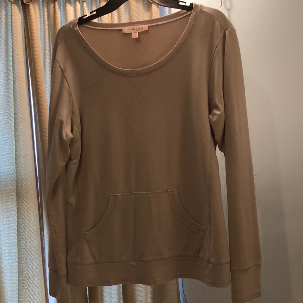 Crew neck women’s sweatshirt